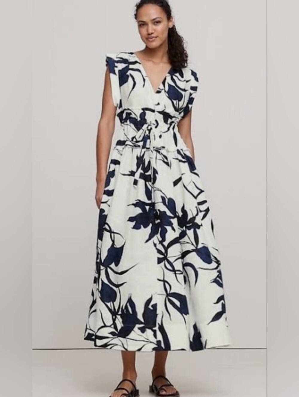 Banana Republic Linen Cinch Waist V Neck Navy Cream Floral Maxi Dress M Tall